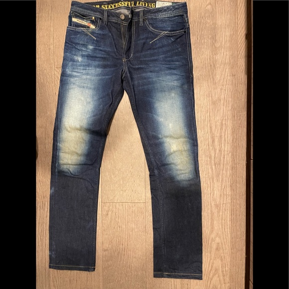Diesel Jeans - Picture 1 of 5